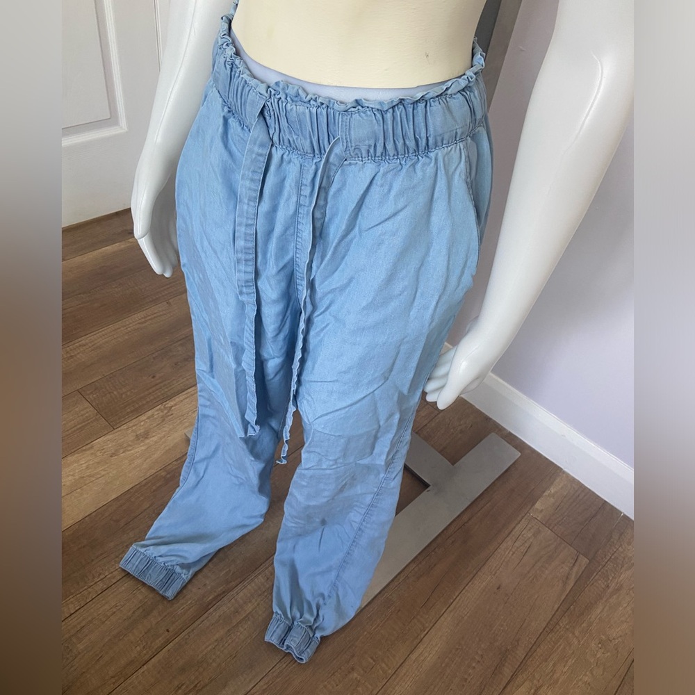 Soft jeans pants 🩵
